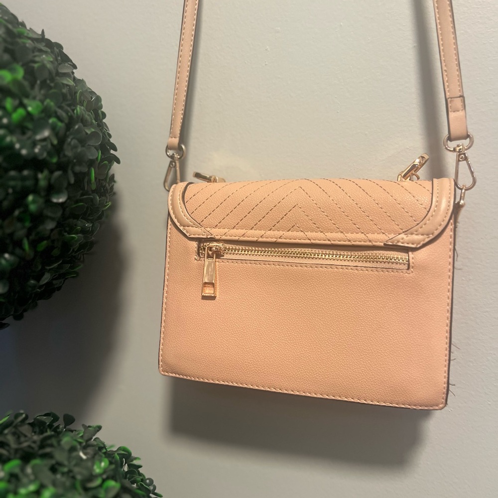 Aldo Blush Quilted Shoulder Bag - Picture 3 of 6